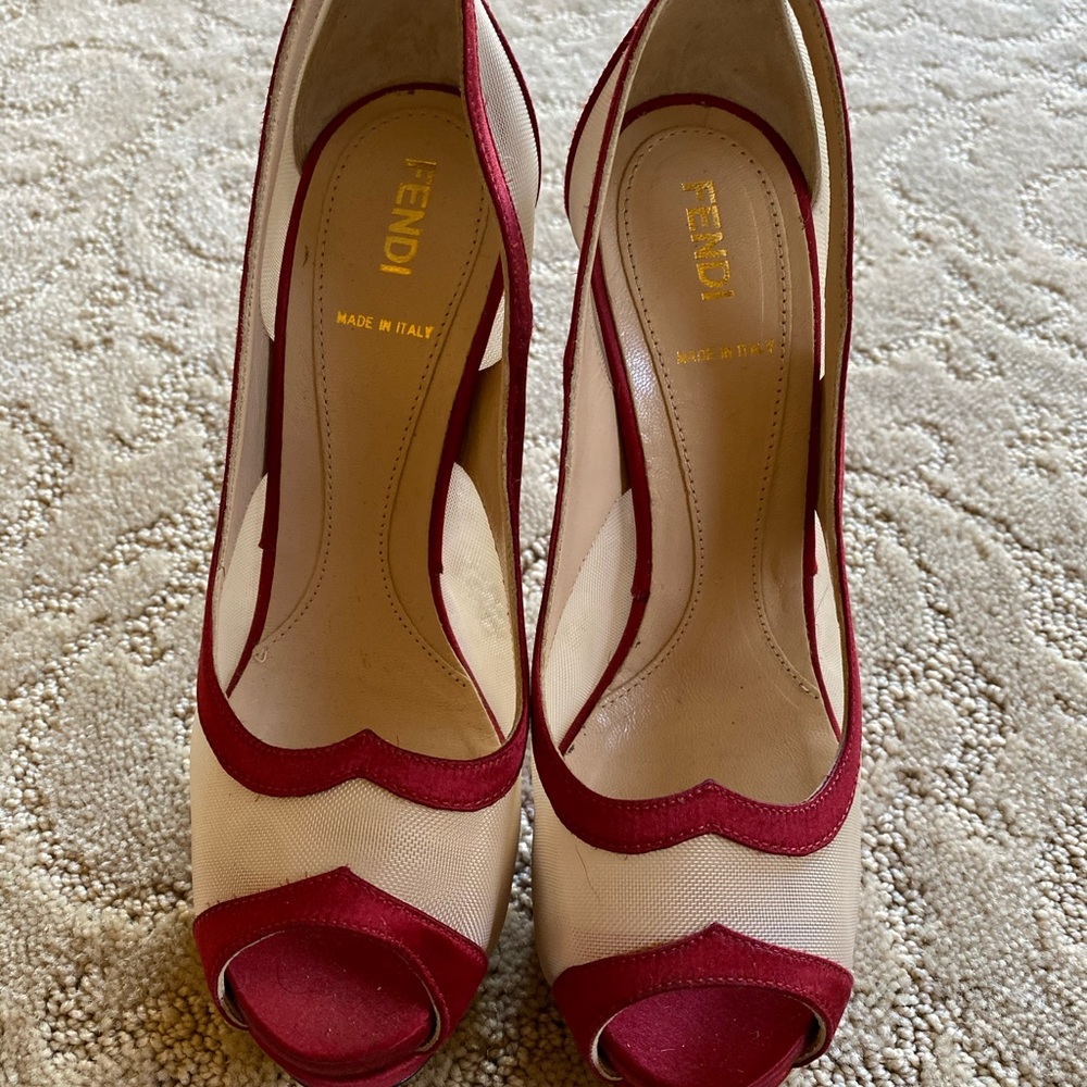 Fendi platform pump